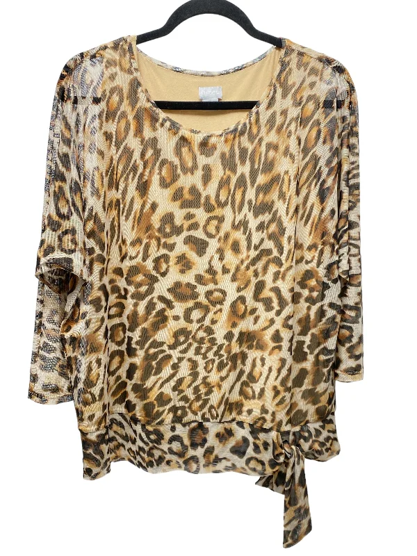 women's tops for those who want to make a bold fashion statement with their choice of topsTop 3/4 Sleeve By Chicos In Animal Print, Size: L