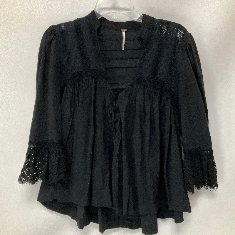 women's tops with cold-shoulder cuts and lace detailingTop Long Sleeve By Free People In Black, Size: S