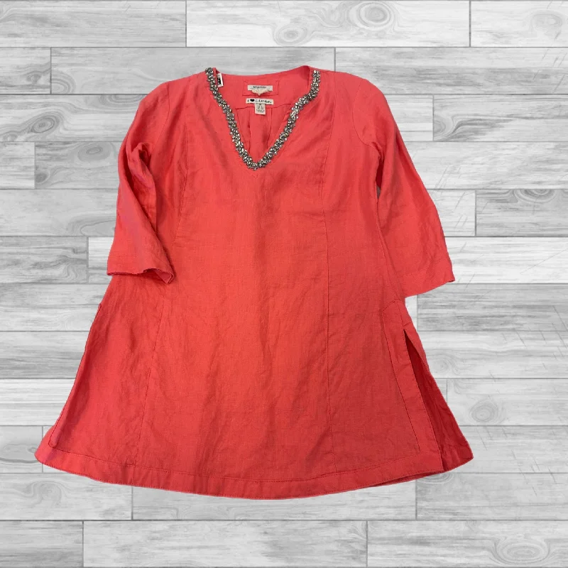 women's tops for those who want to stay on top of the latest fashion trends and wear pieces that are both stylish and on-trendTunic 3/4 Sleeve By Cmc In Coral, Size: S