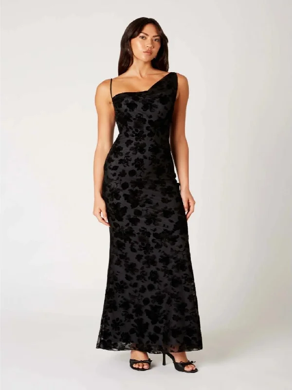 Polka-Dot DressRoberto Floral Velvet Gown Maxi Dress