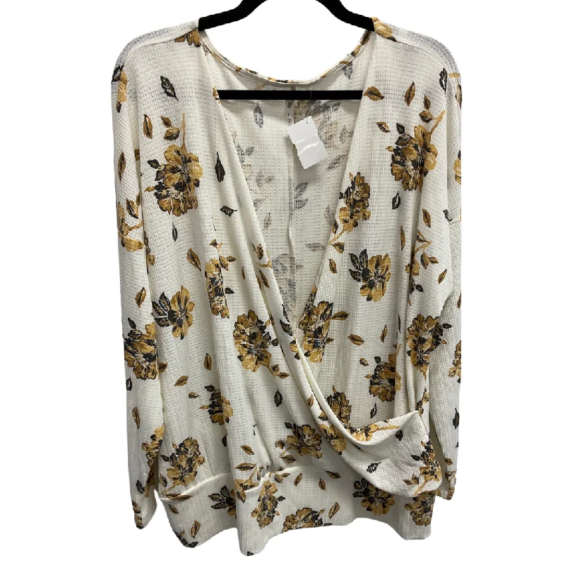 women's tops for statement-making outfitsTop Long Sleeve By Maurices In Floral Print, Size: 1x