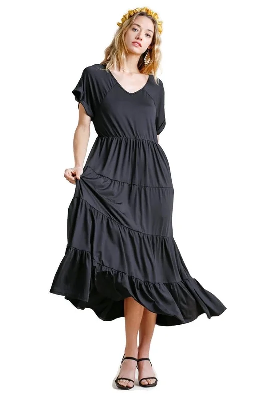 women's versatile dressesTiered V-Neck Maxi Dress, Black