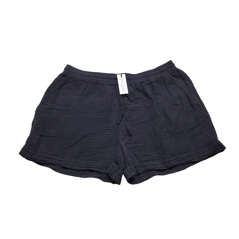 women's reversible shortsShorts By Velvet By Graham & Spencer In Navy, Size: L