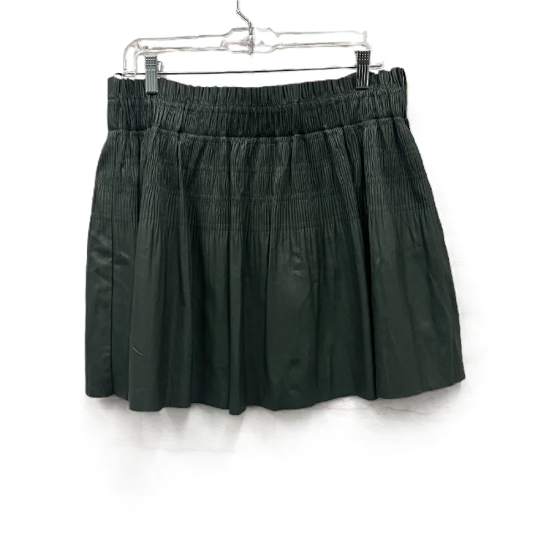 women's lace-up skirtsSkirt Mini & Short By 7 For All Mankind In Green, Size: 12