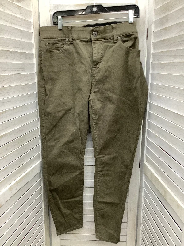 women's straight-leg pantsPants Cargo & Utility By Torrid In Green, Size: 16