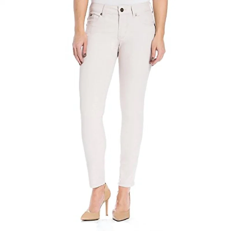 Audrey Ankle Jeans In Almond