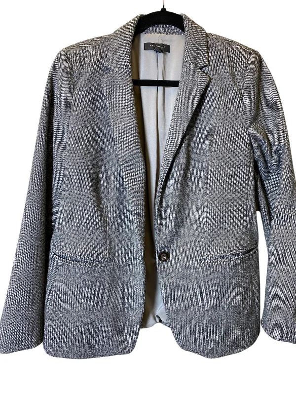 trendy women's coatsBlazer By Ann Taylor In Grey, Size: L