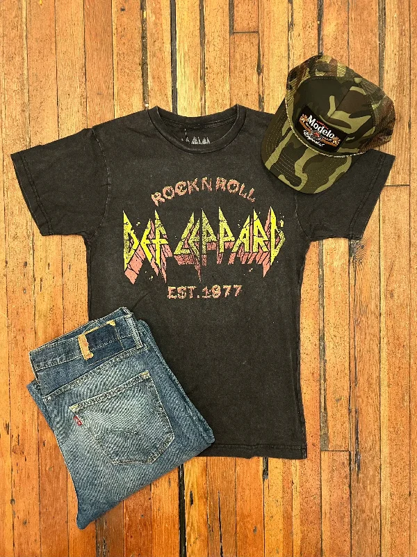 women's tops for those who want to create outfits that are both unique and memorableDef Leppard Stone T-Shirt