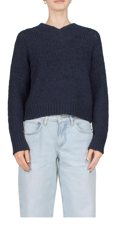 Chunky Designer Men's SweatersDrop Shoulder V-Neck Sweater In Navy