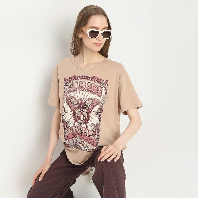 off-the-shoulder women's topsOversize Graphic T-Shirt