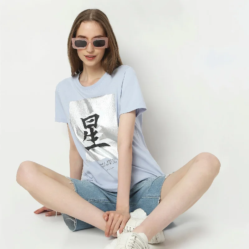 women's tops for those who want to add a touch of sophistication to their casual attireRegular Fit Graphic T-Shirt