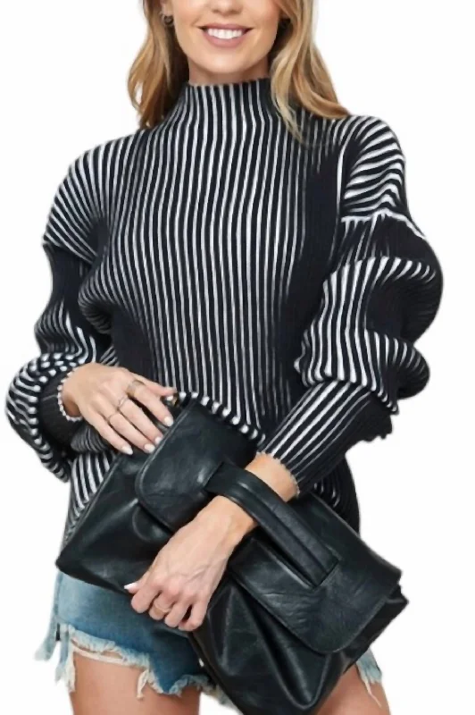 Thick Cashmere SweatersSia Striped Sweater In Black